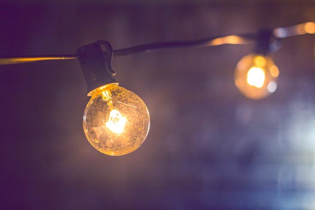 Key Differences Between DC and AC Generators